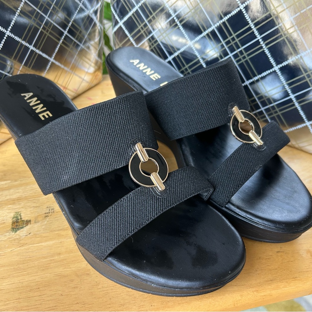 Anne Klein, Black Wedge Pump, Size 9.5, Used - Like New/Excellent Condition